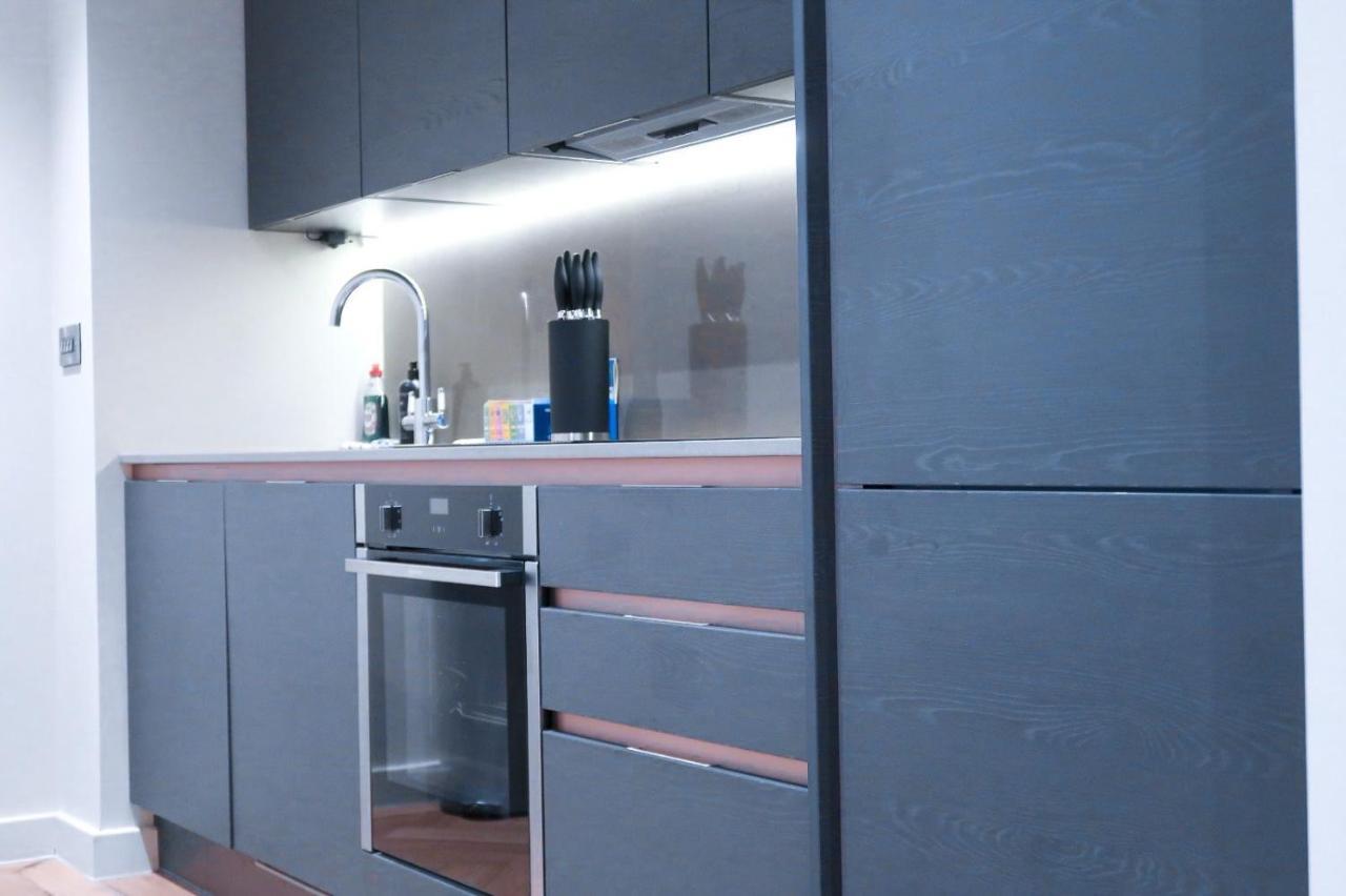 Centre Luxury With Garden View Apartment