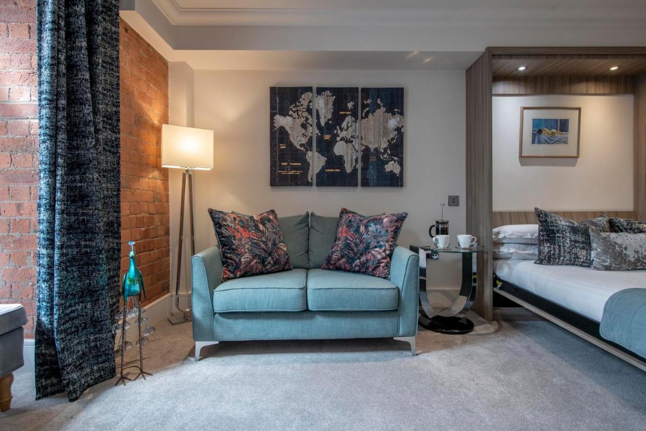 Chocolets - The Kitkat Apartment York