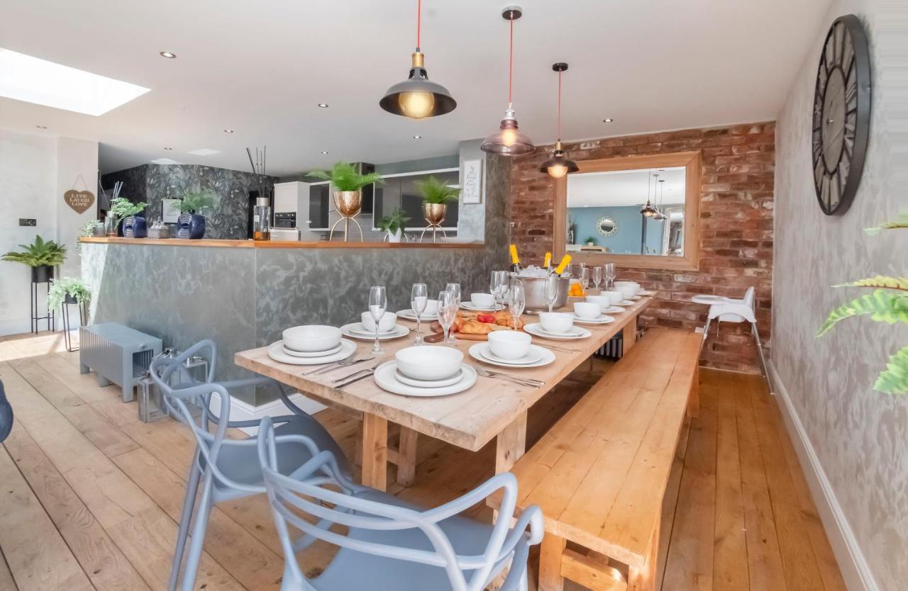 The Stables Luxury House With Hot Tub Apartment York