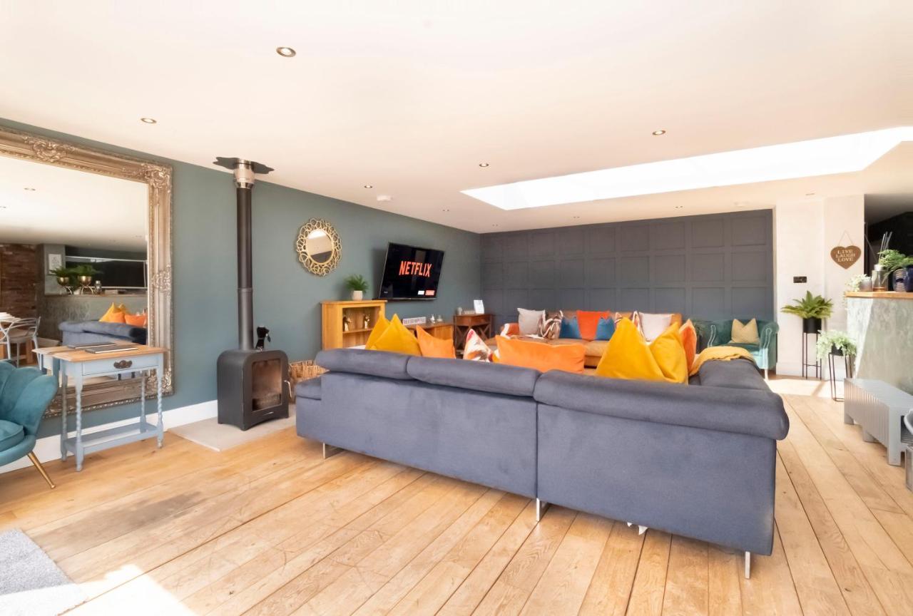 The Stables Luxury House With Hot Tub York