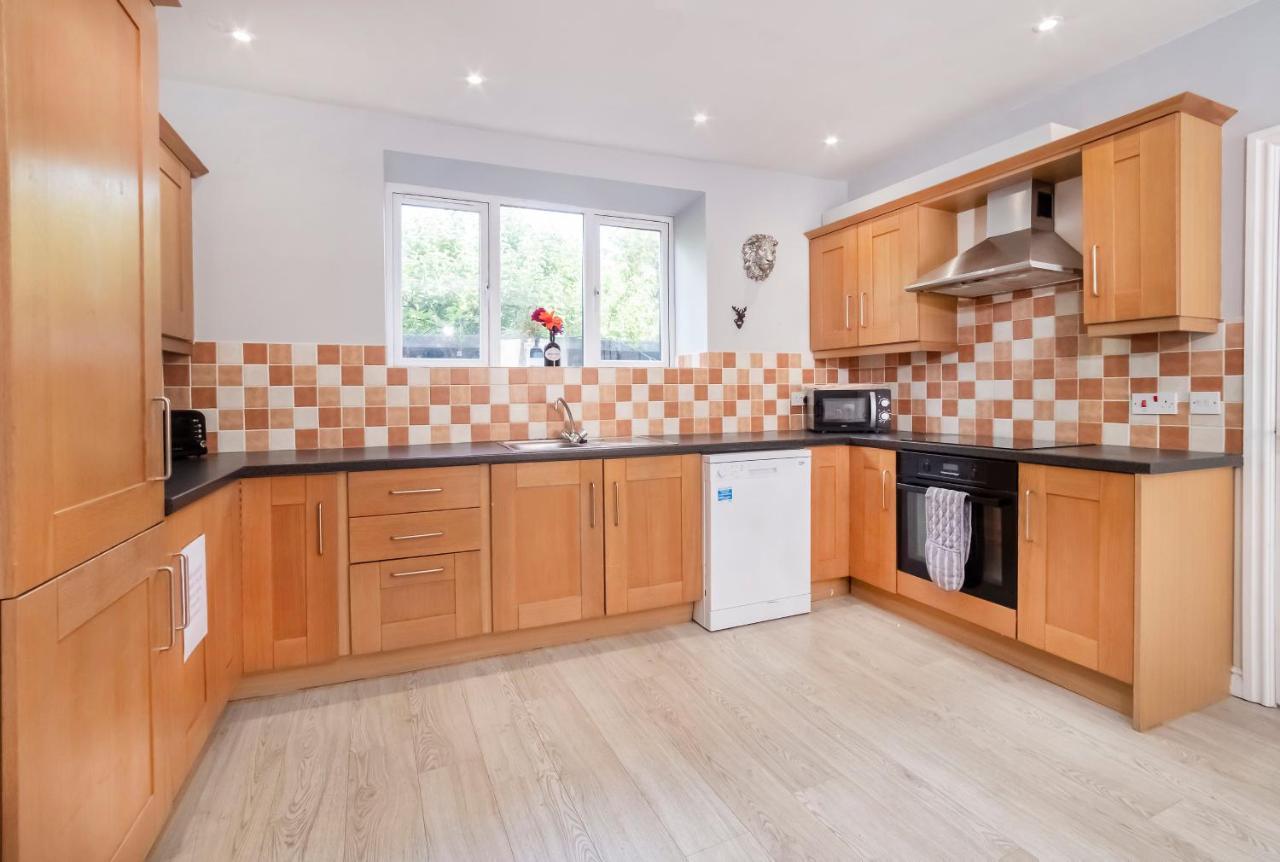 2 Ascot Mews - The Den Holiday home York