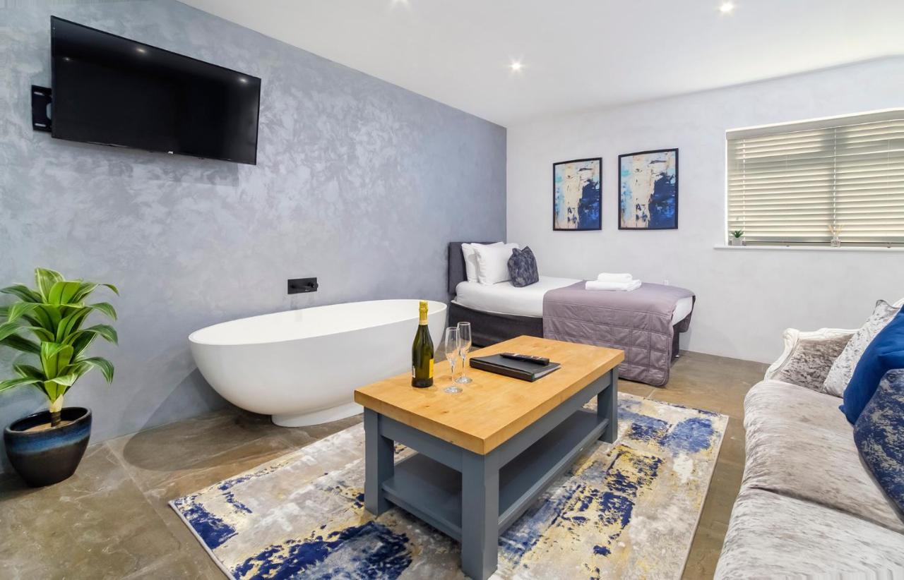 The Stables Luxury House With Hot Tub *
