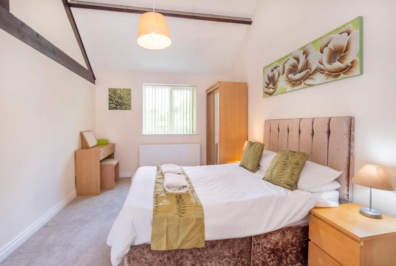 1 Ascot Mews - City Of York Holiday Home *