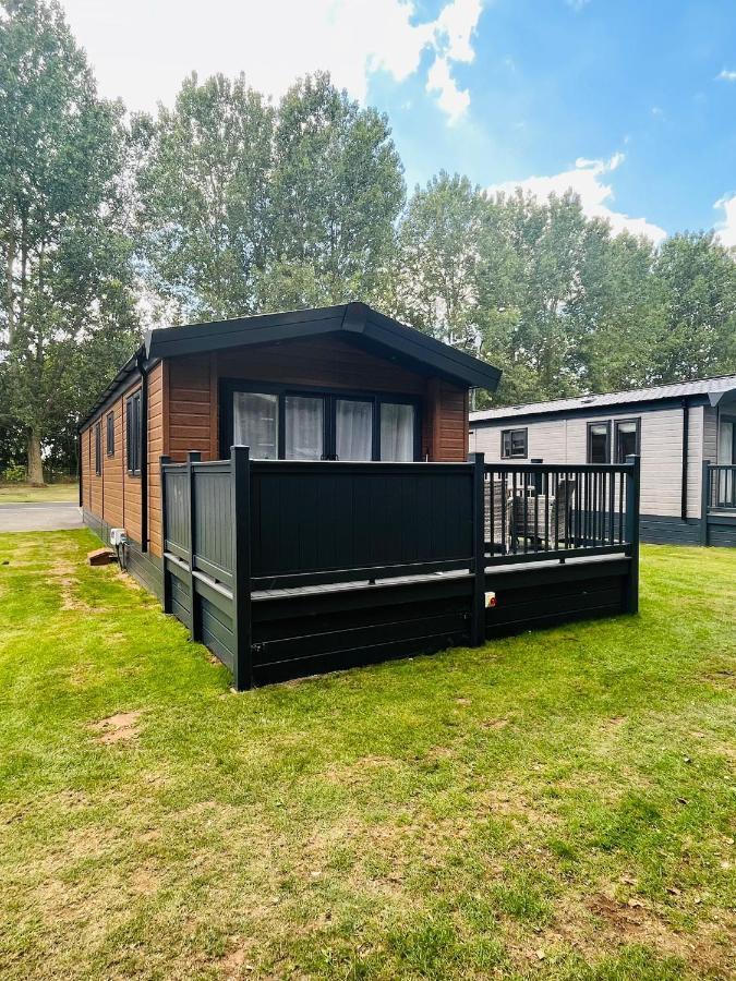 Holiday home Fir Tree With Hot Tub