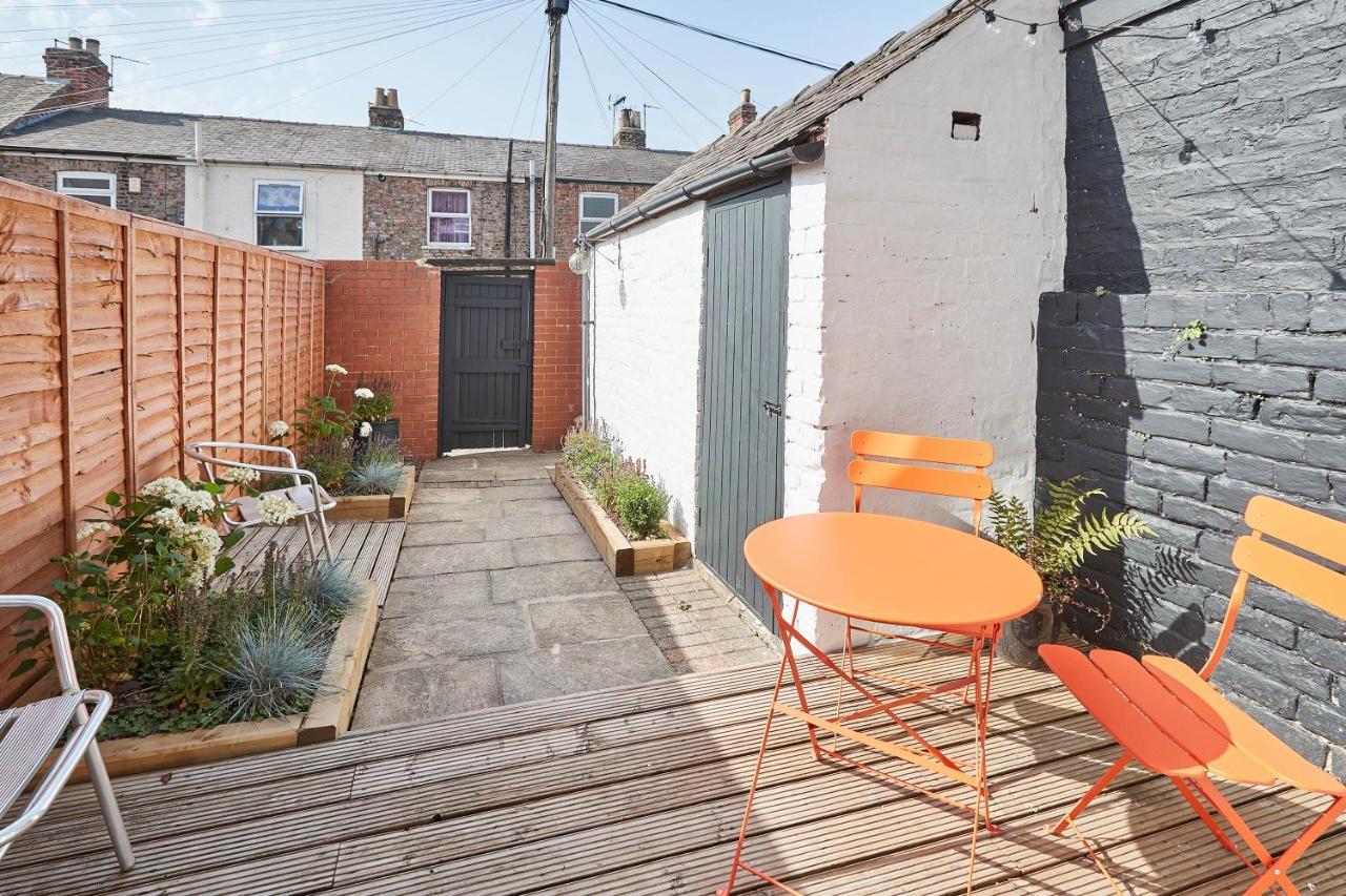 Host & - The Railman's House York