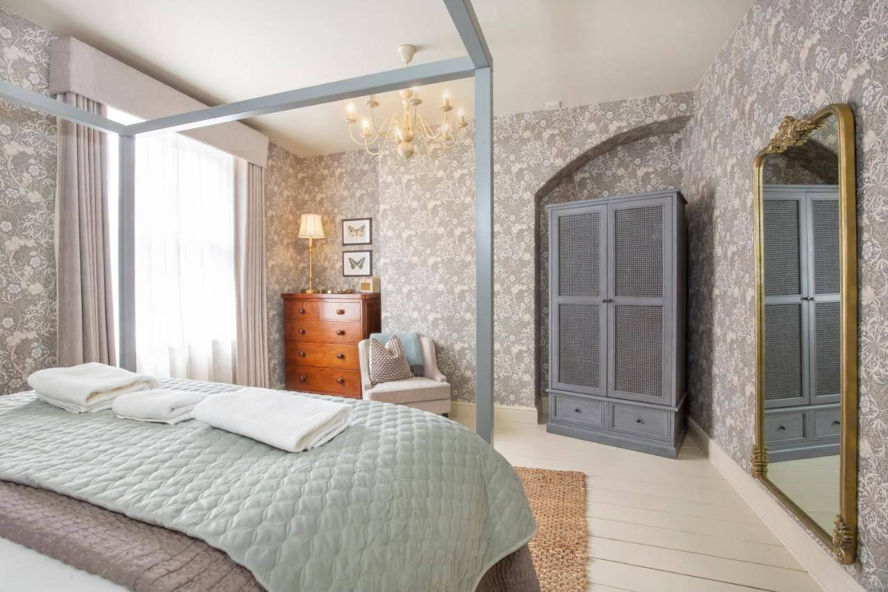 Apartment No. 4 George Street York