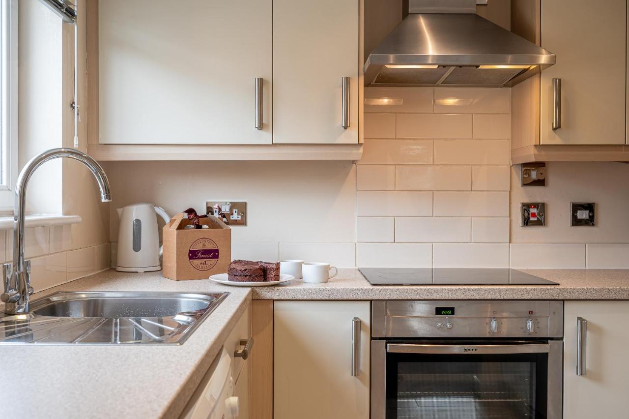 Apartment 4 Crambeck Court *