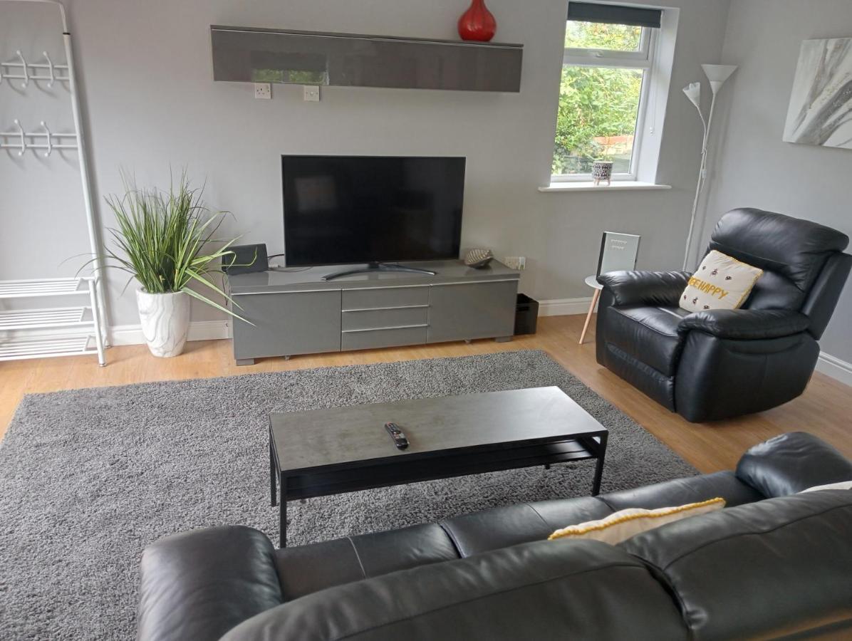 Street Retreat Apartment *