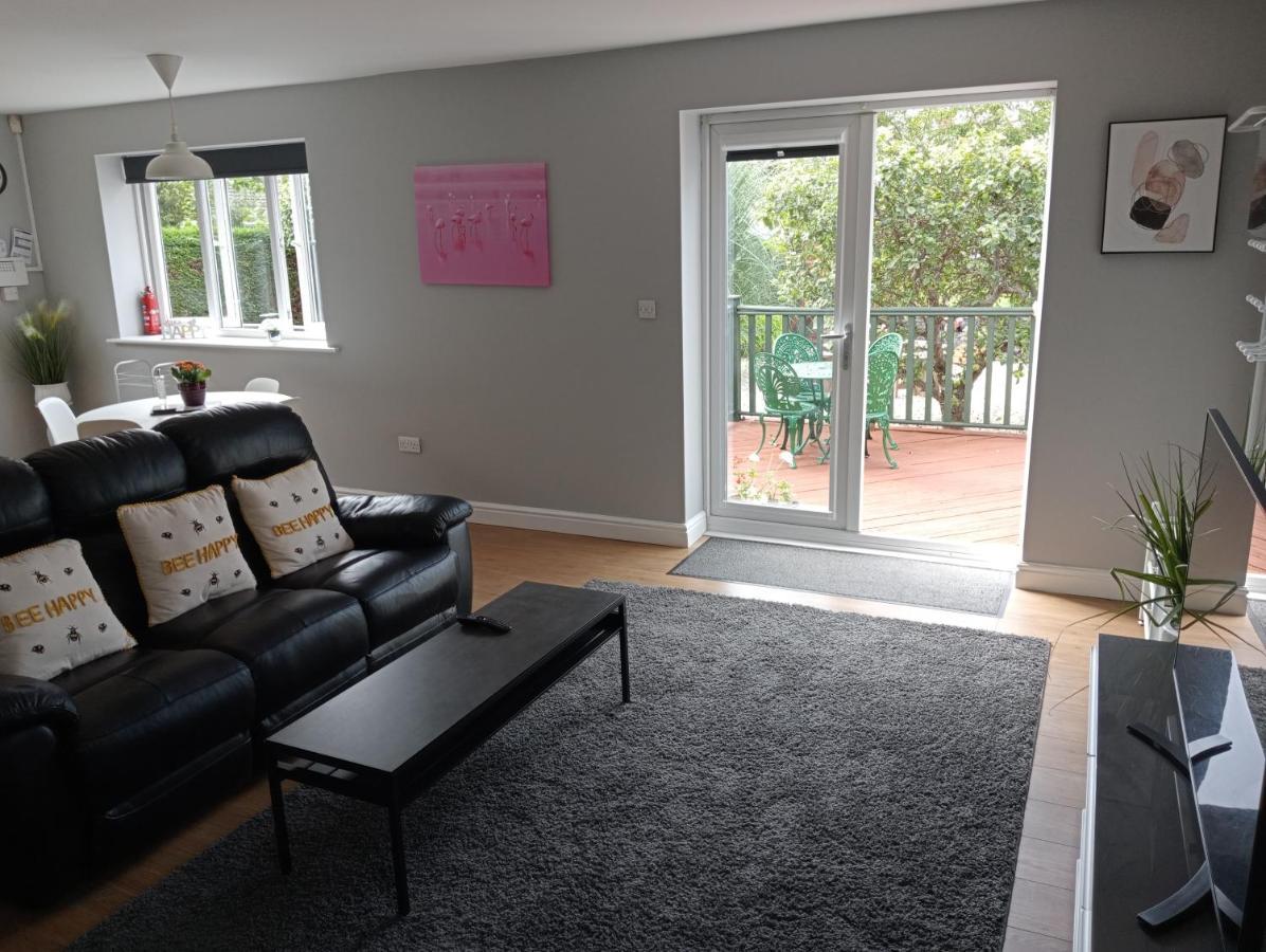 Street Retreat Apartment *