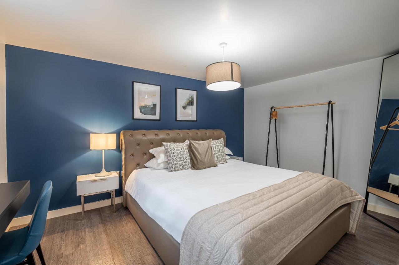 The Falcon Tap Apartment