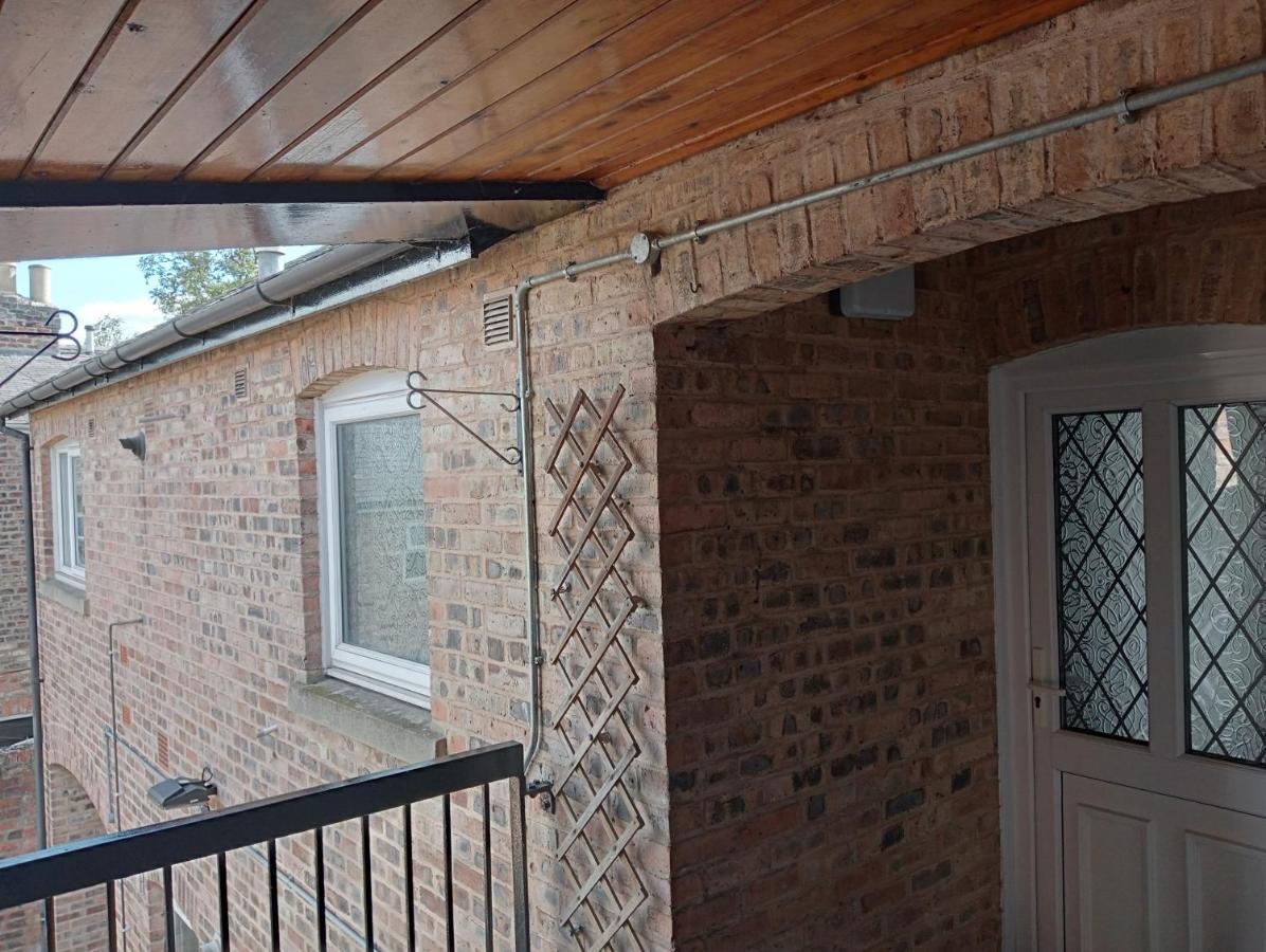 Apartment Centre Retreat