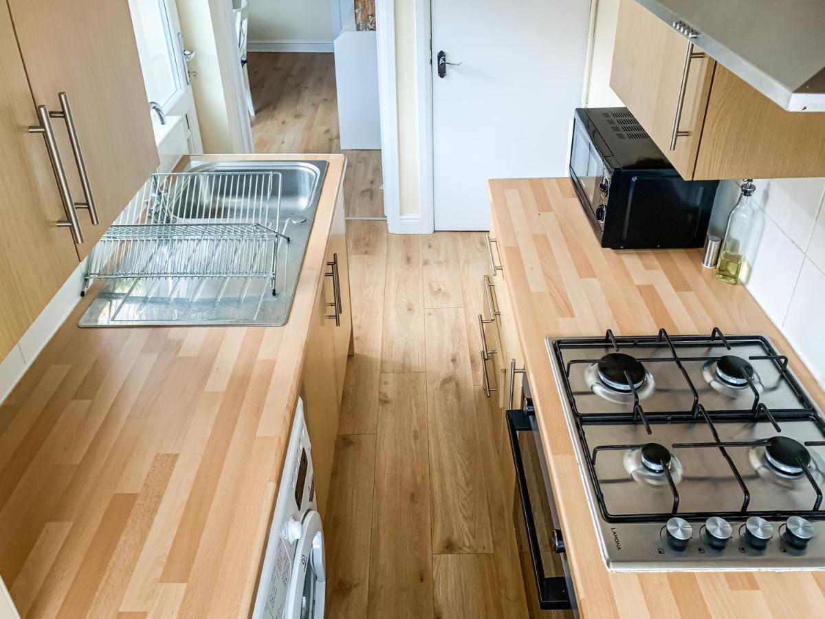 Lodge The Warwick - Quaint Victorian With Free Parking