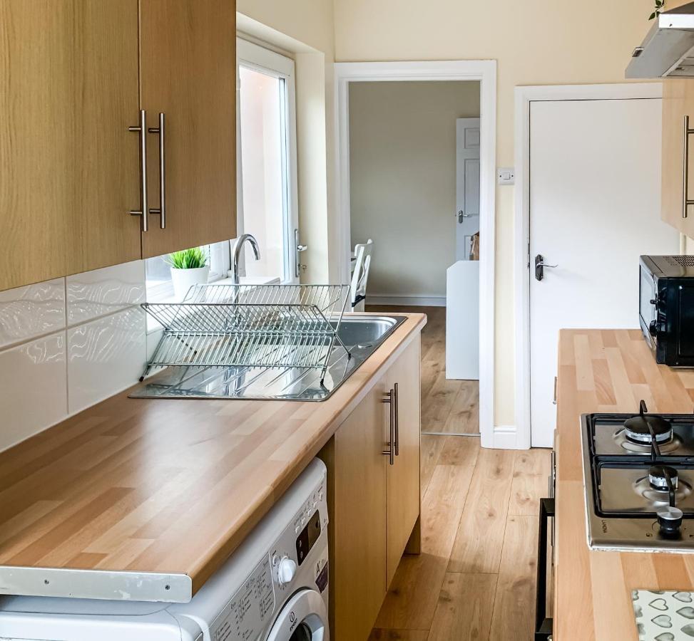 The Warwick - Quaint Victorian With Free Parking Lodge York