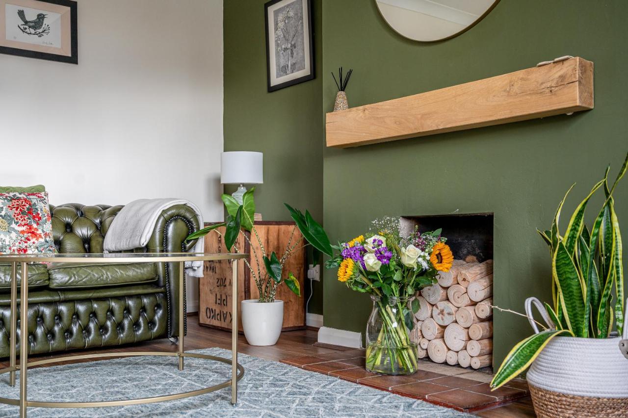 Holiday home With Free Parking, 10 Min Walk To Bar Walls *