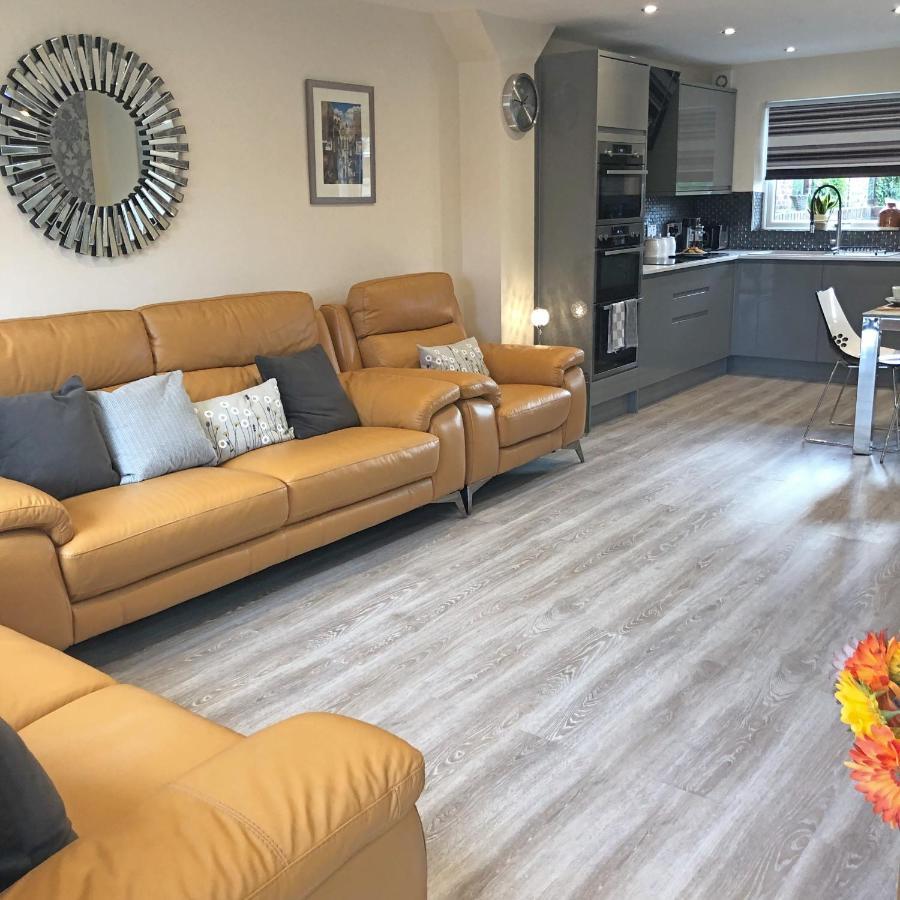 Holiday home Centre Town House With Views And Free Parking 7fsbi