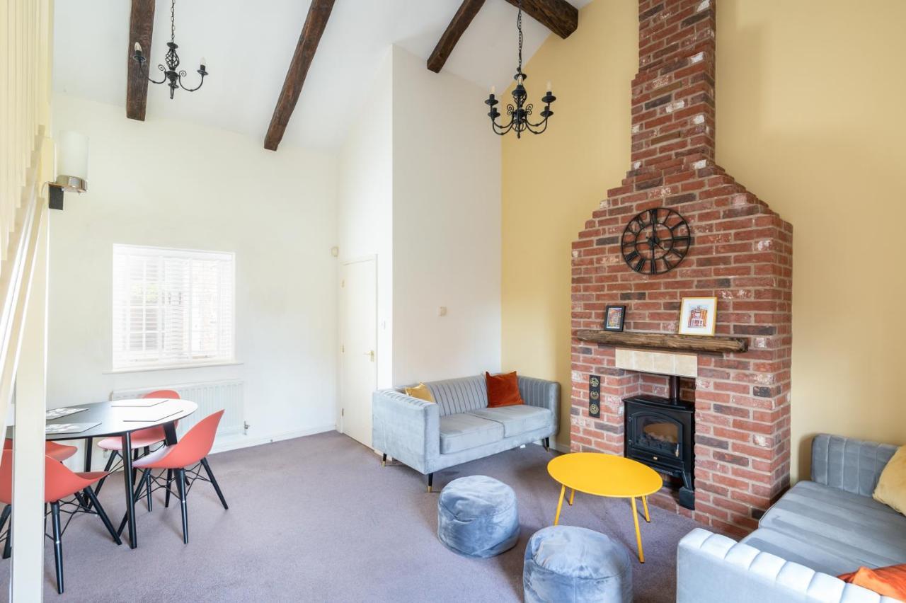 Holiday home Pass The Keys Charming Near Clifton Moor