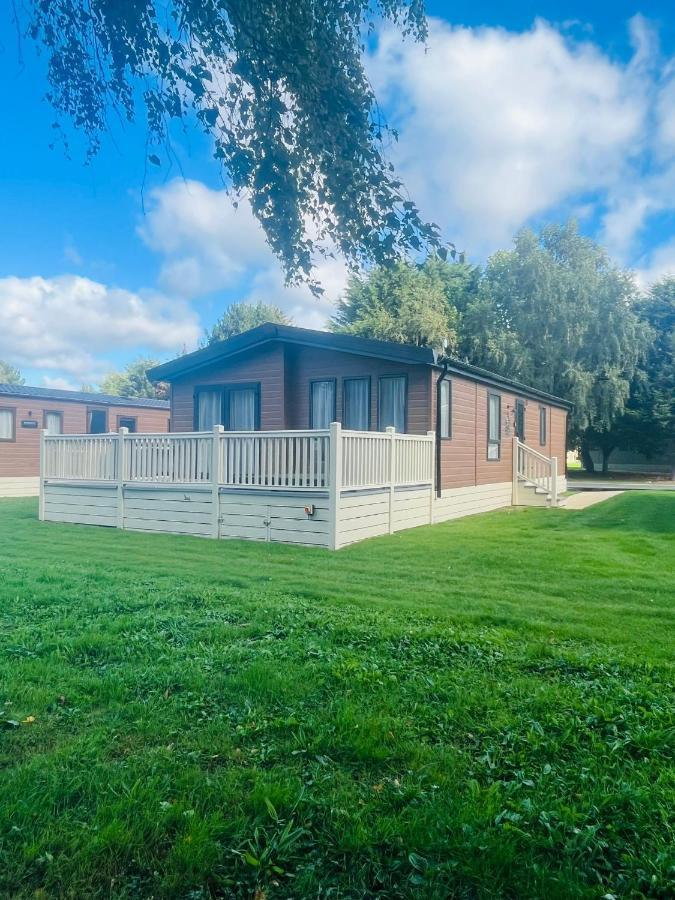 Holiday home Barakah With Hot Tub York
