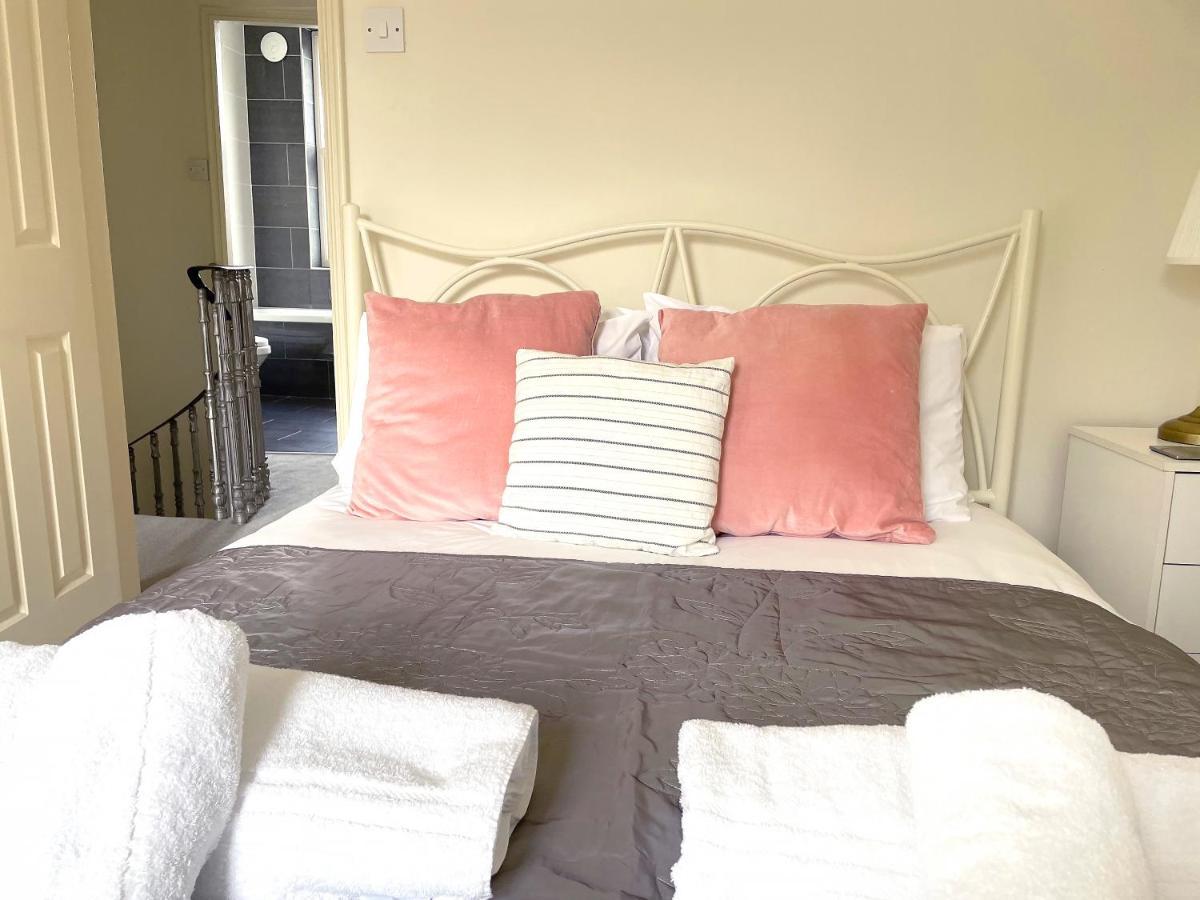 The Vines - Stunning Period With Free Parking
