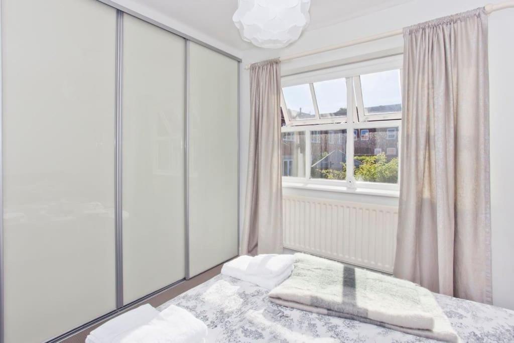 Holiday home Walking Distance To Racecourse And Centre *