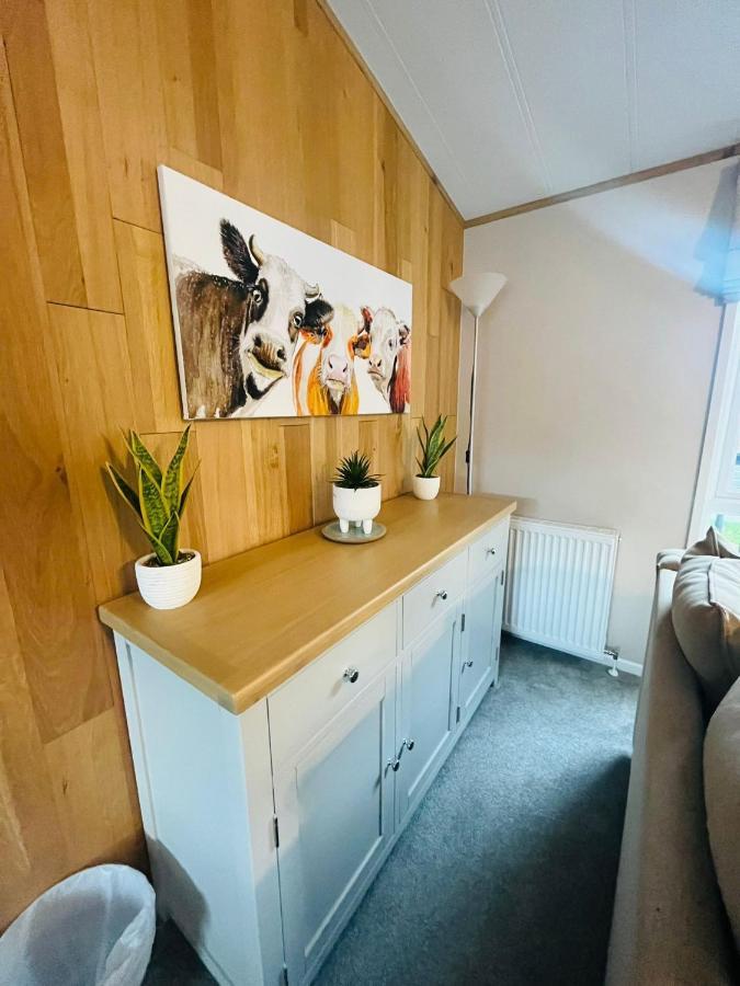 Copse View With Hot Tub Holiday home *