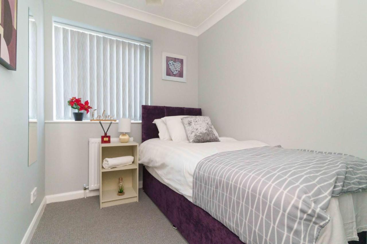 Holiday home Huntington House With Free Off Road Parking York