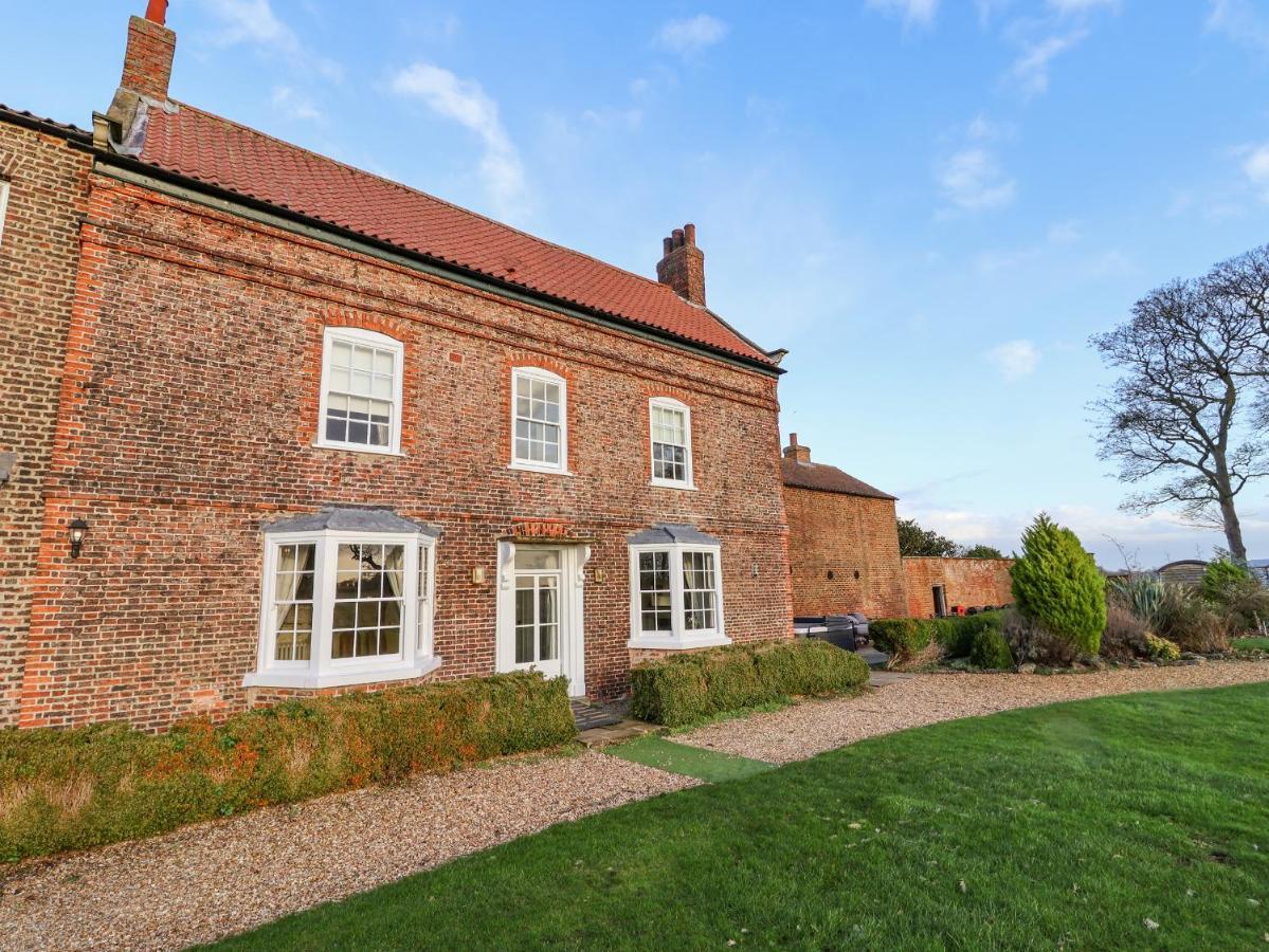 Manor House