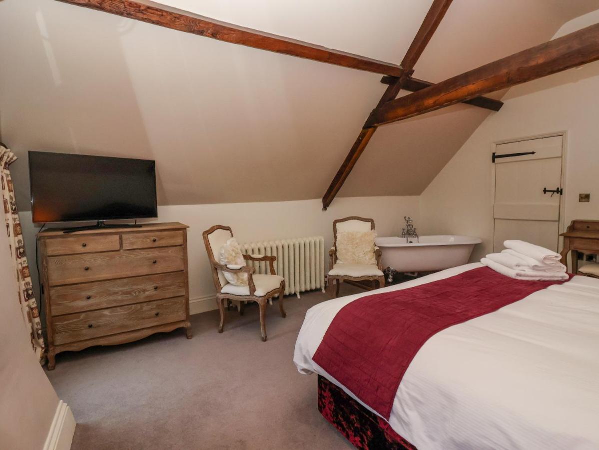 Manor House York
