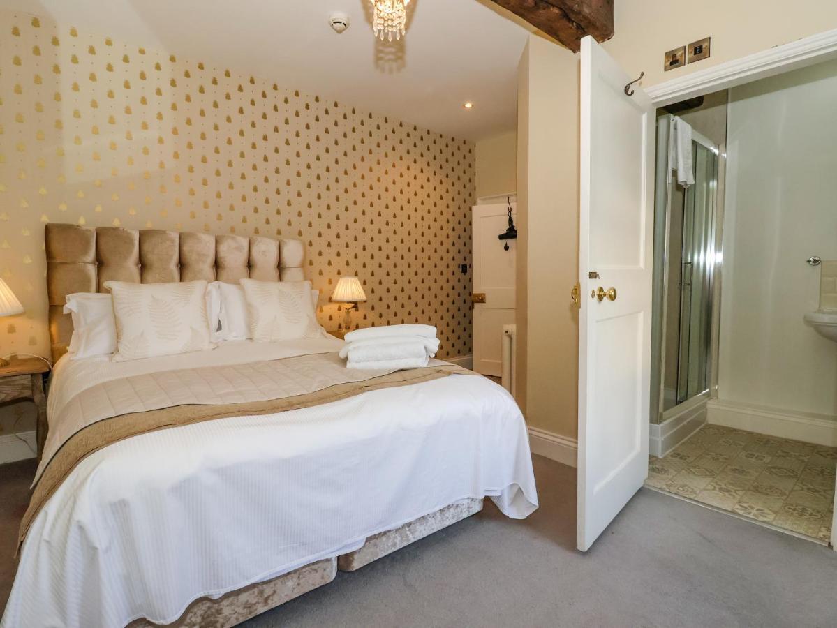 Manor House York
