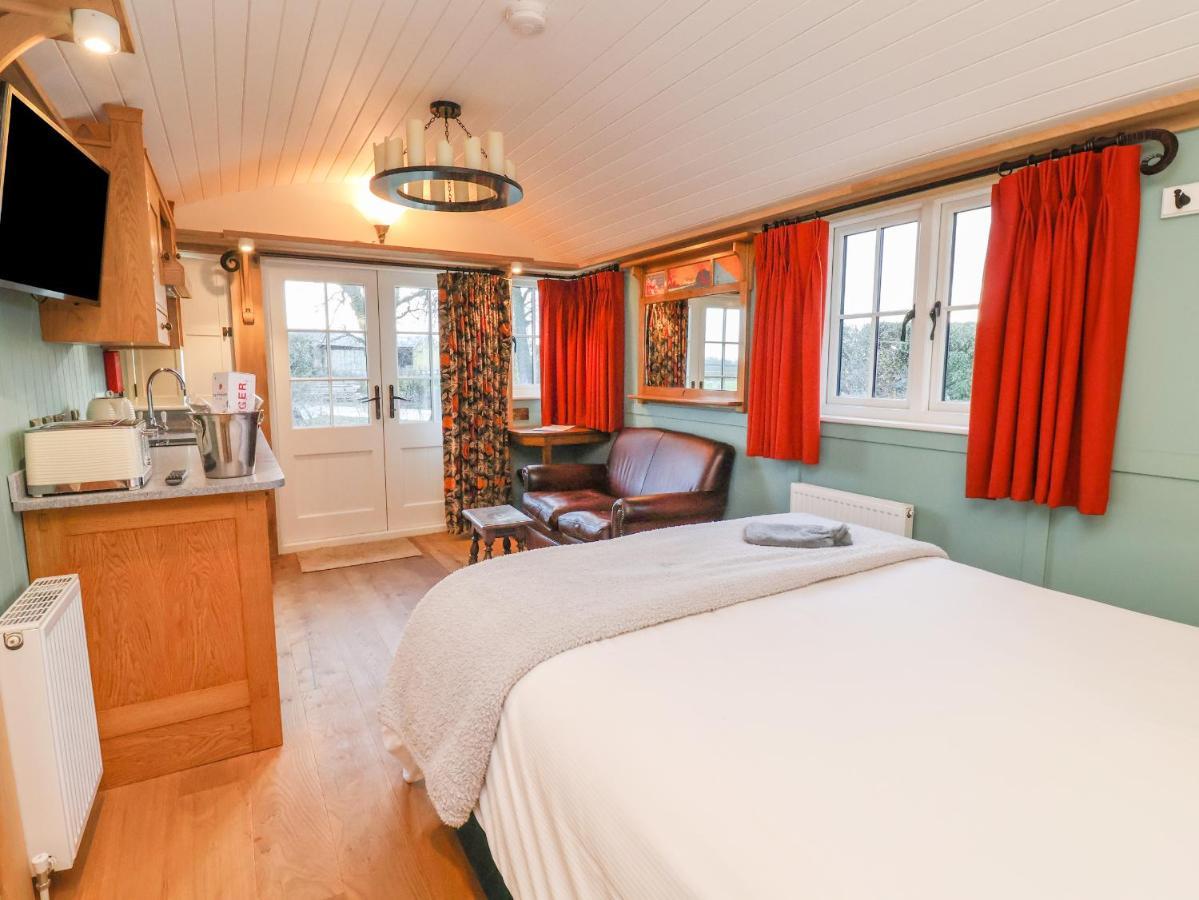 Arts And Crafts Holiday home *