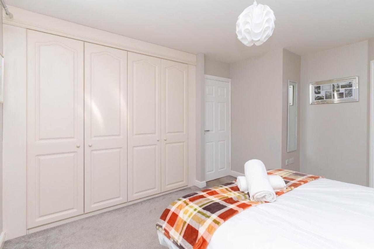 Redgrave Detached With Free Parking 4 Minutes From Walls * York