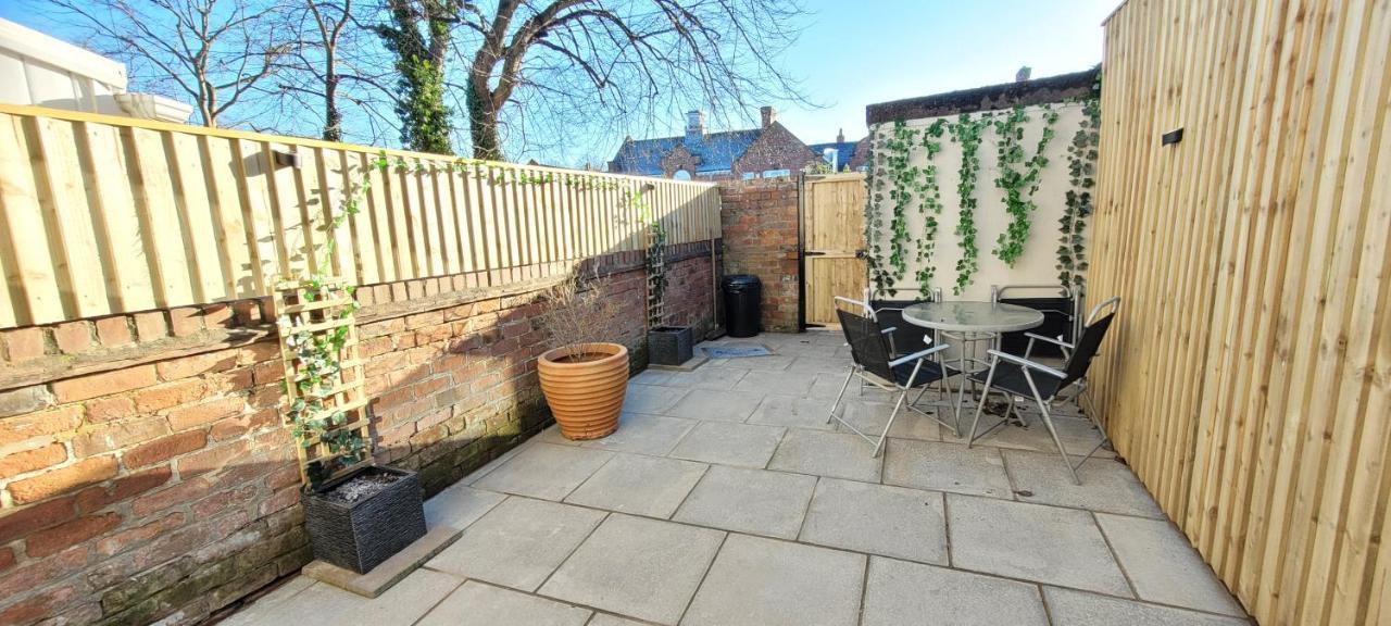 Sutherland St - 2 Bed With Free Parking Holiday home *