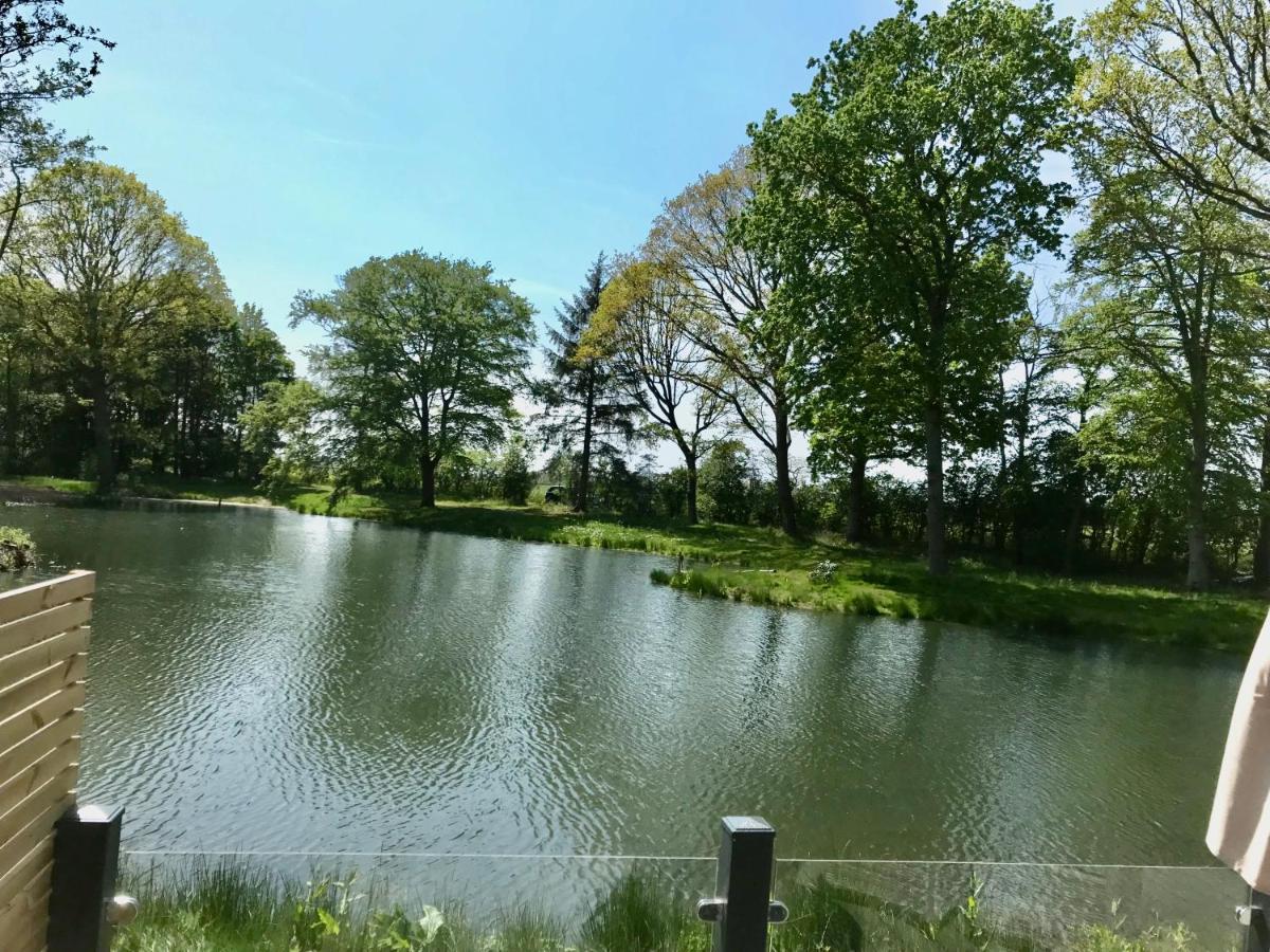 Cedar Boutique Lodge-dog Fishing And Access York