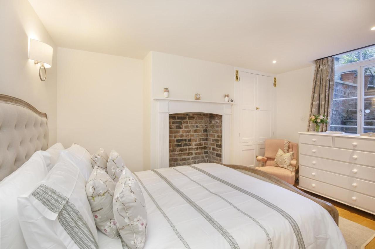Apartment The Square Garden In For Up To 4 Guests *