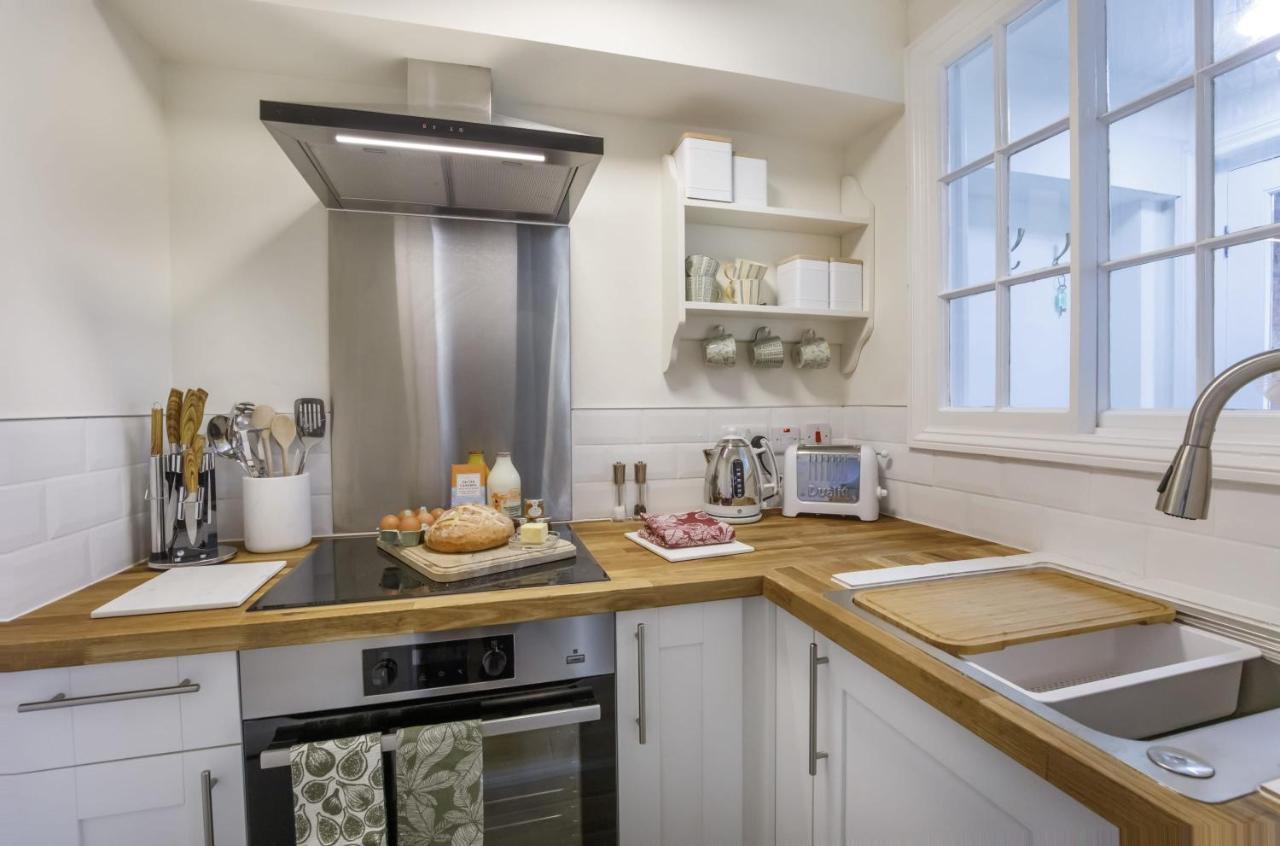 Apartment The Square Garden In For Up To 4 Guests York