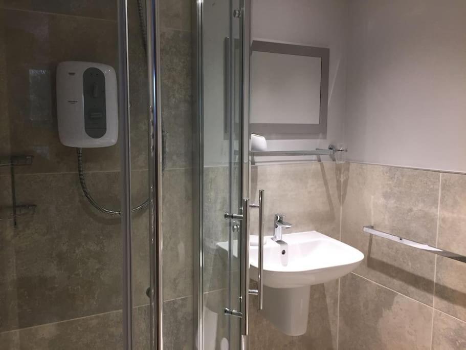 3 Bedroom Townhouse, Free Parking Holiday home *