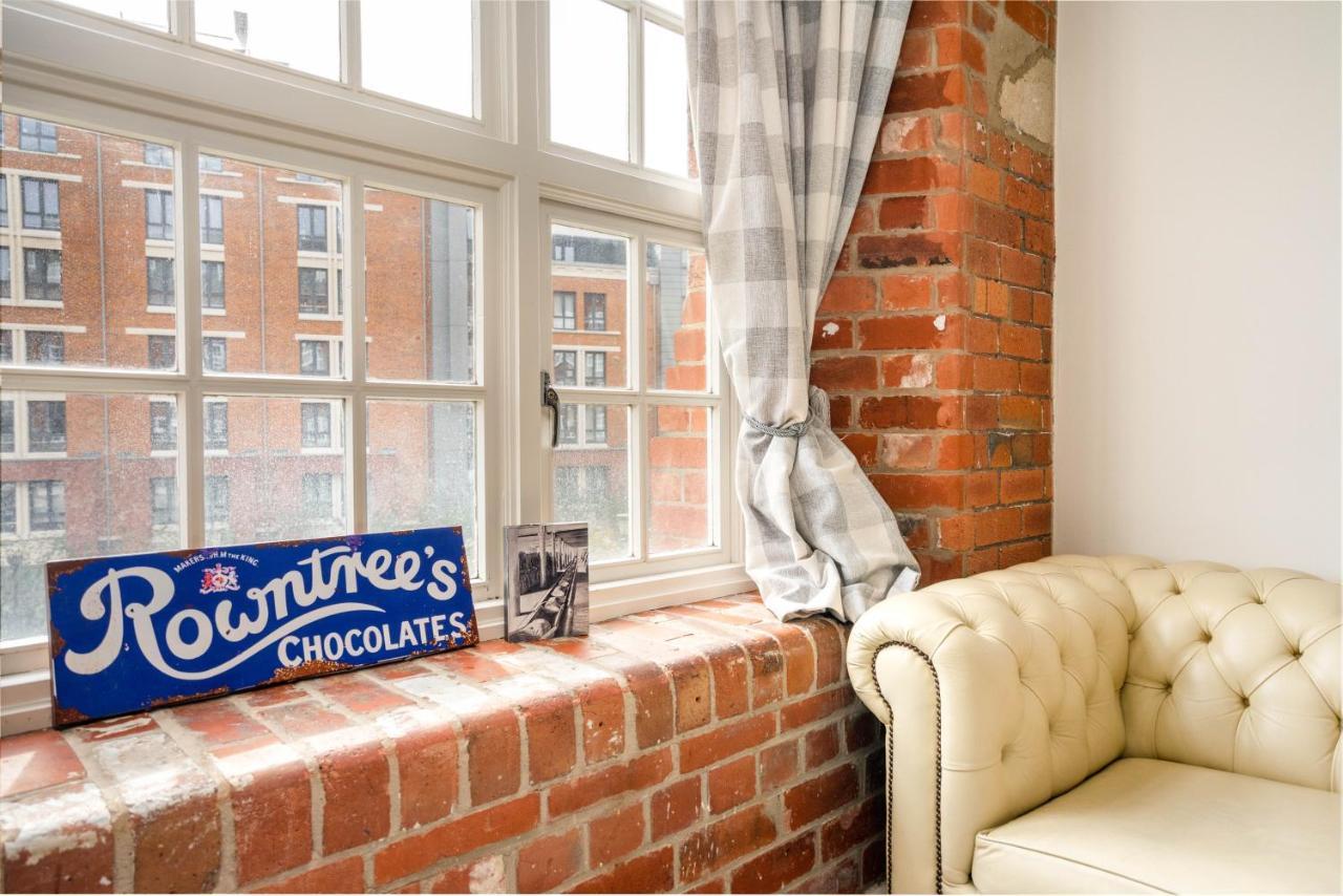 35 Cocoa Apartment