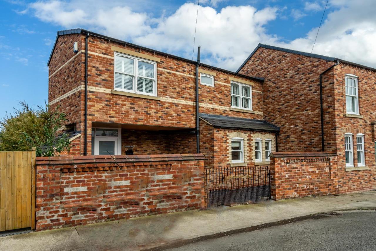 Holiday home Wensleydale Mews York