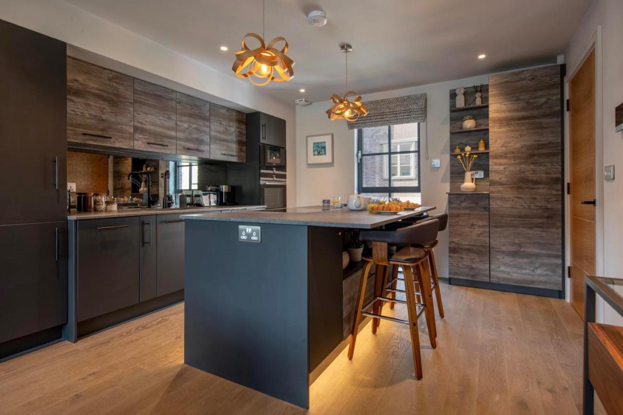 The Quadrant - The Larsen * York
