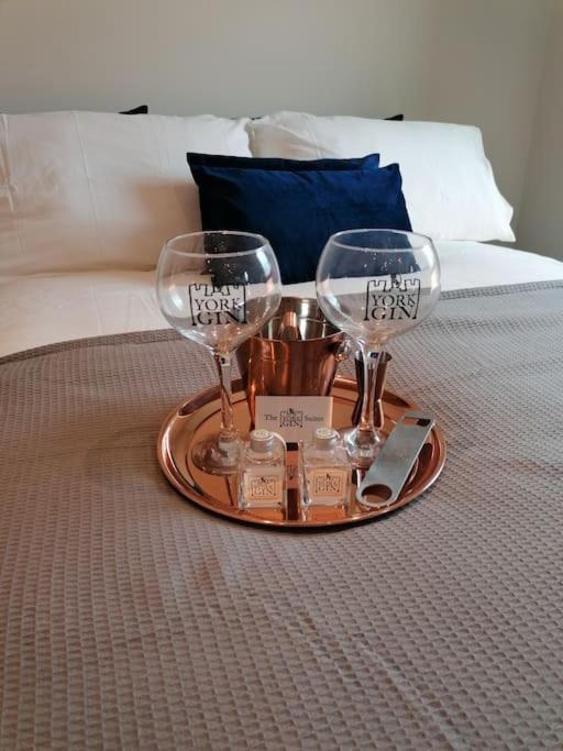 Apartment The Gin Suites Luxury Studio