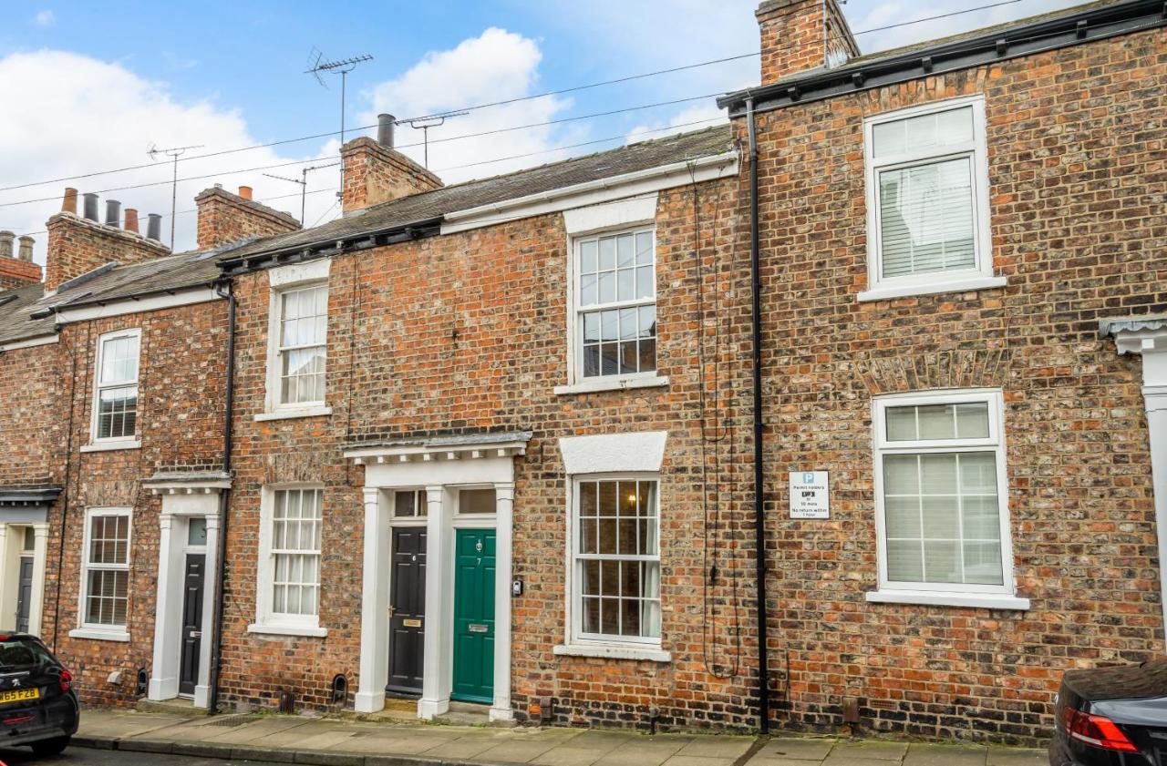 7 Buckingham Street Apartment *