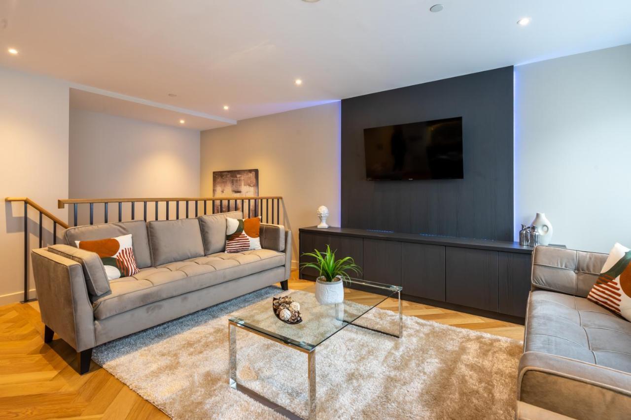 Twelve Hq Apartment *