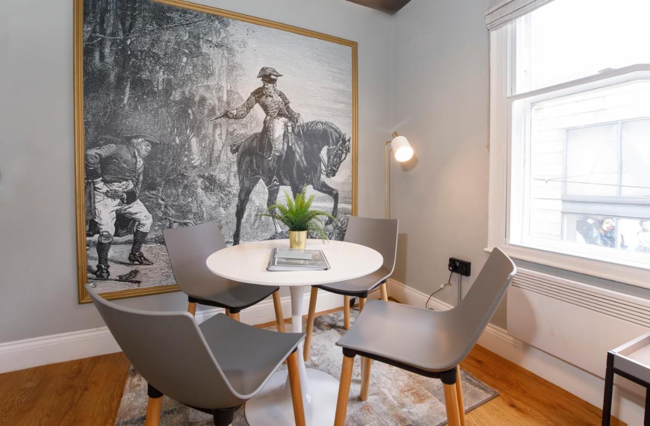 Turpin Quarter In The Centre Of The City, Sleeps 6 Apartment