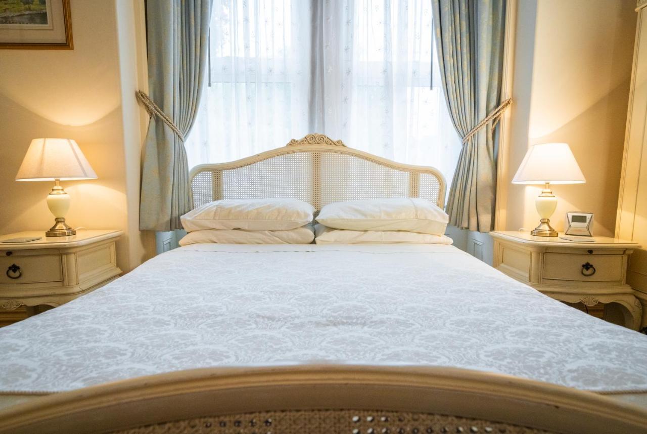 Barbican House Guest house York