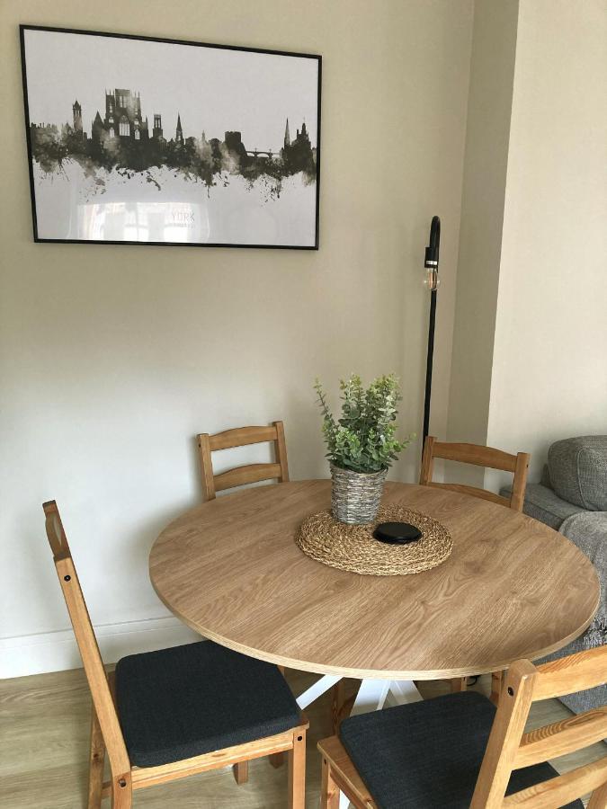 Moat View Free Parking, Central, Ev Plug * York