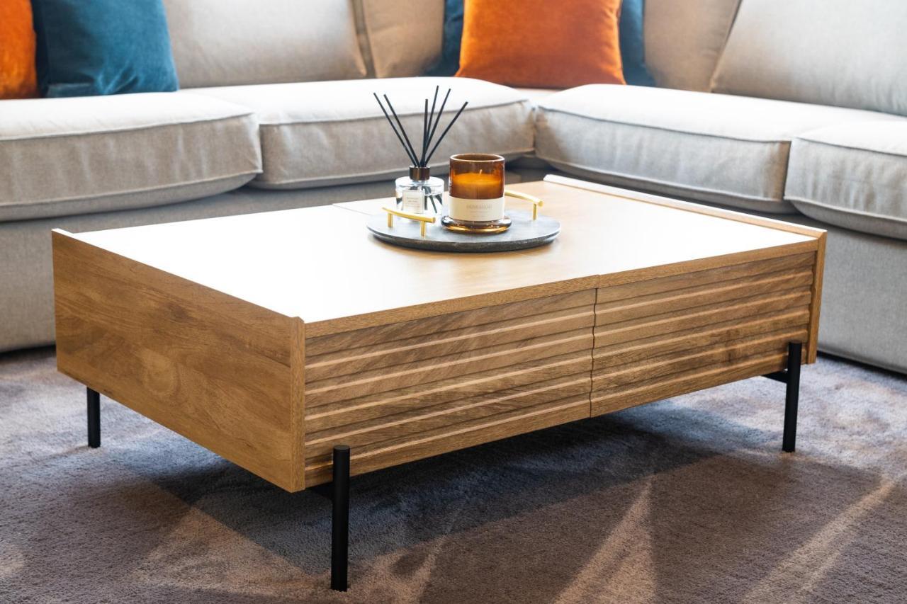 Entire 2 Bed - No. 49 - The Cosy Collection Ltd