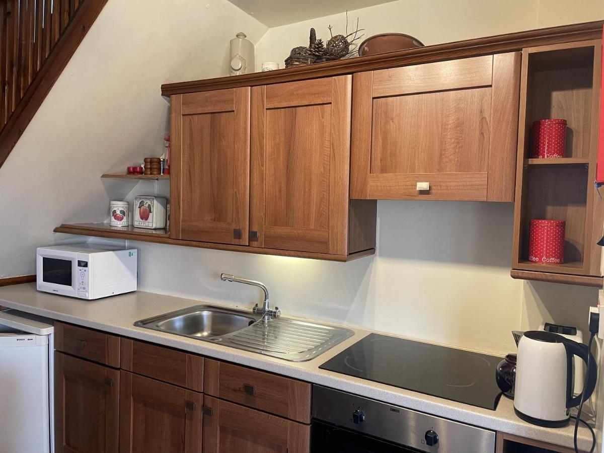 Phlomis Holiday home