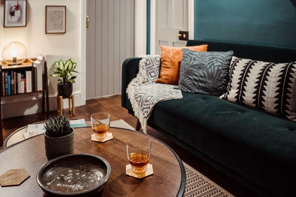 Artistic Hideaway Within York's Ancient Walls Holiday home York