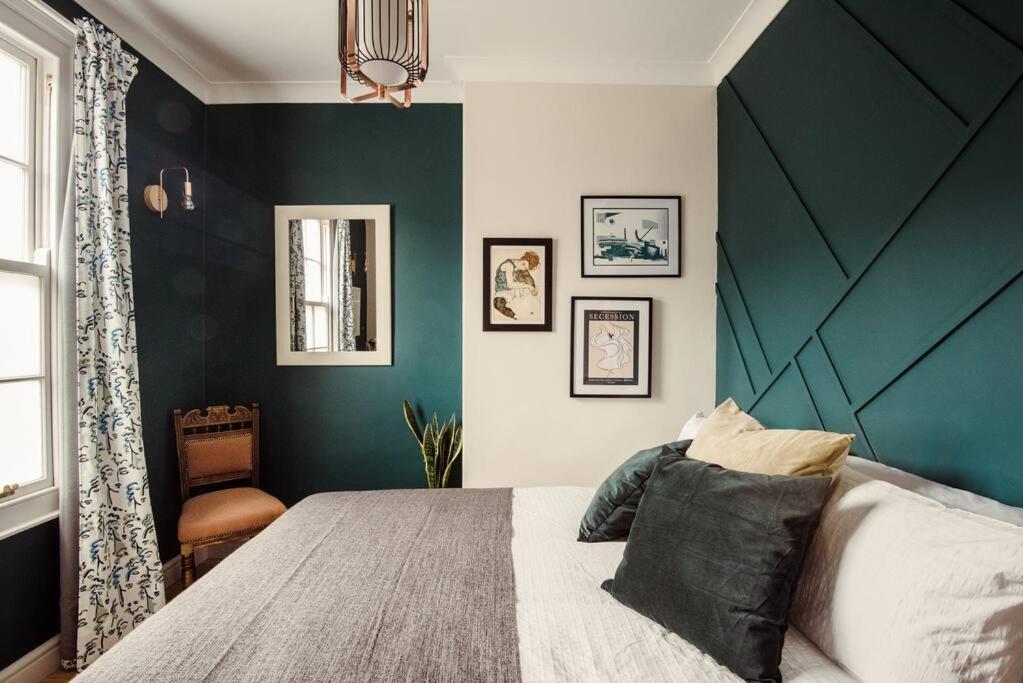 Artistic Hideaway Within York's Ancient Walls
