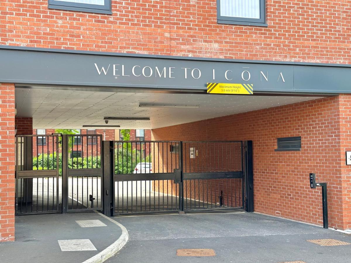Icona Luxury With Minster Views & Allocated Parking *