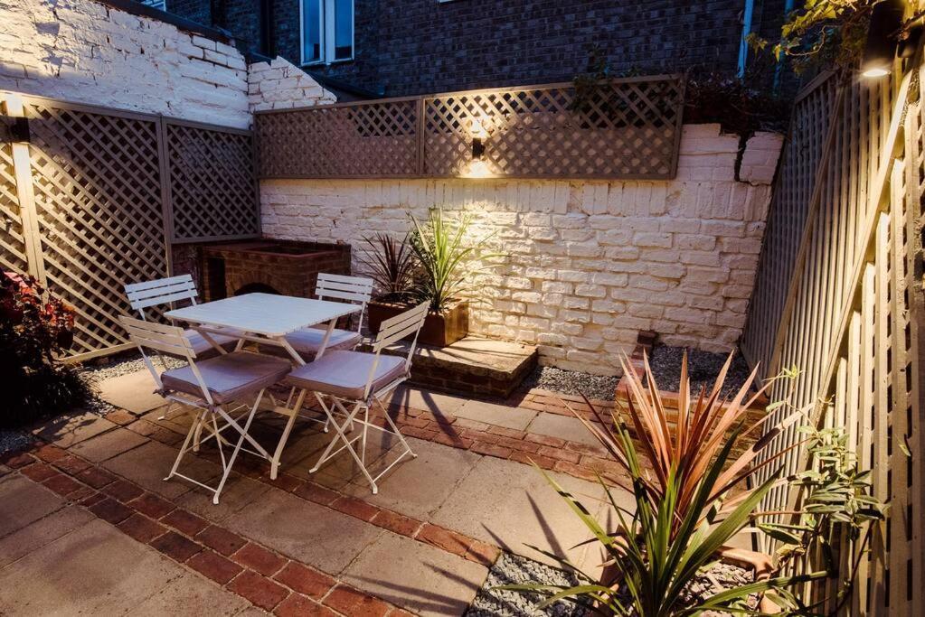 Artistic Hideaway Within York's Ancient Walls